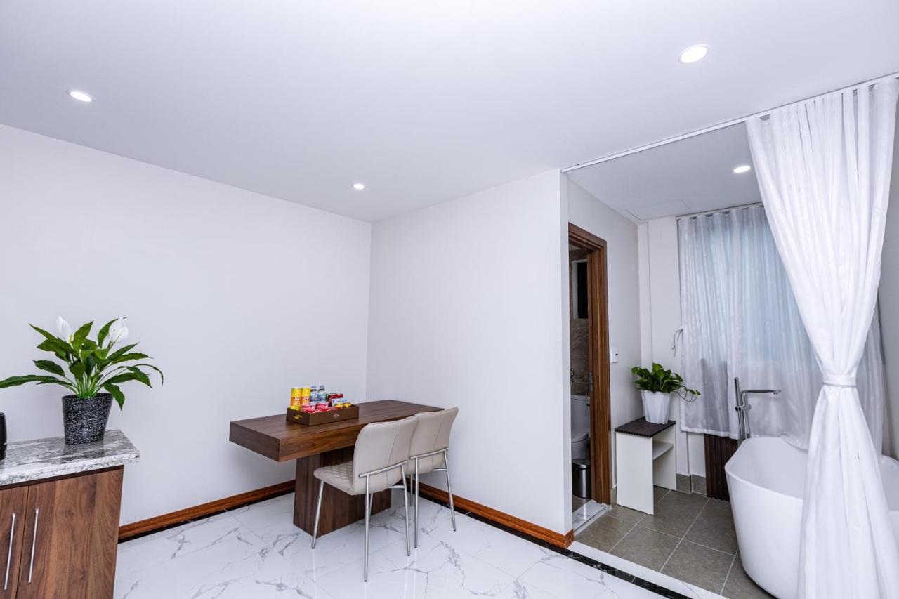 The King Hotel - Condotel Thái Nguyên מראה חיצוני תמונה