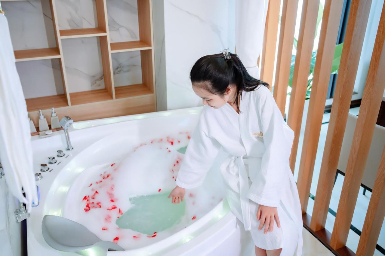 The King Hotel - Condotel Thái Nguyên מראה חיצוני תמונה