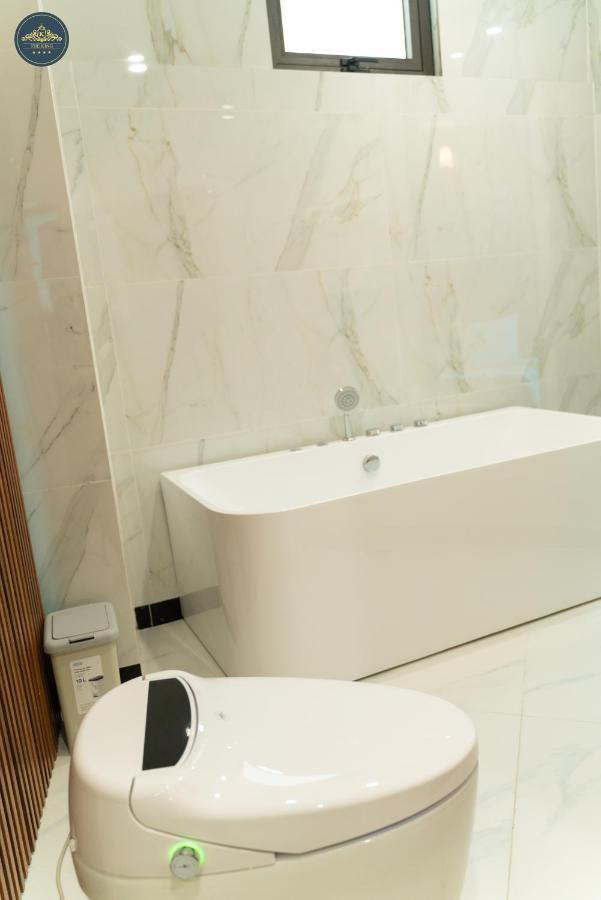The King Hotel - Condotel Thái Nguyên מראה חיצוני תמונה