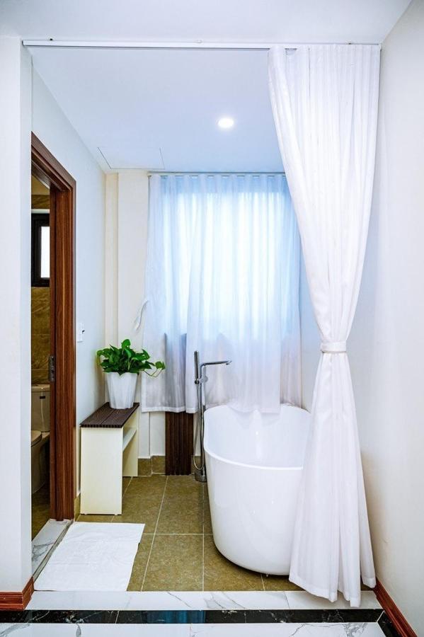 The King Hotel - Condotel Thái Nguyên מראה חיצוני תמונה